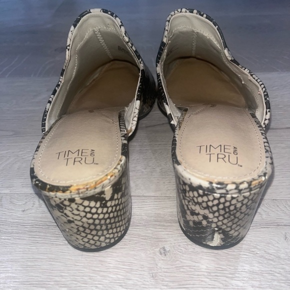 TIME & Tru-Snakeskin Patterned Mules - Picture 4 of 4